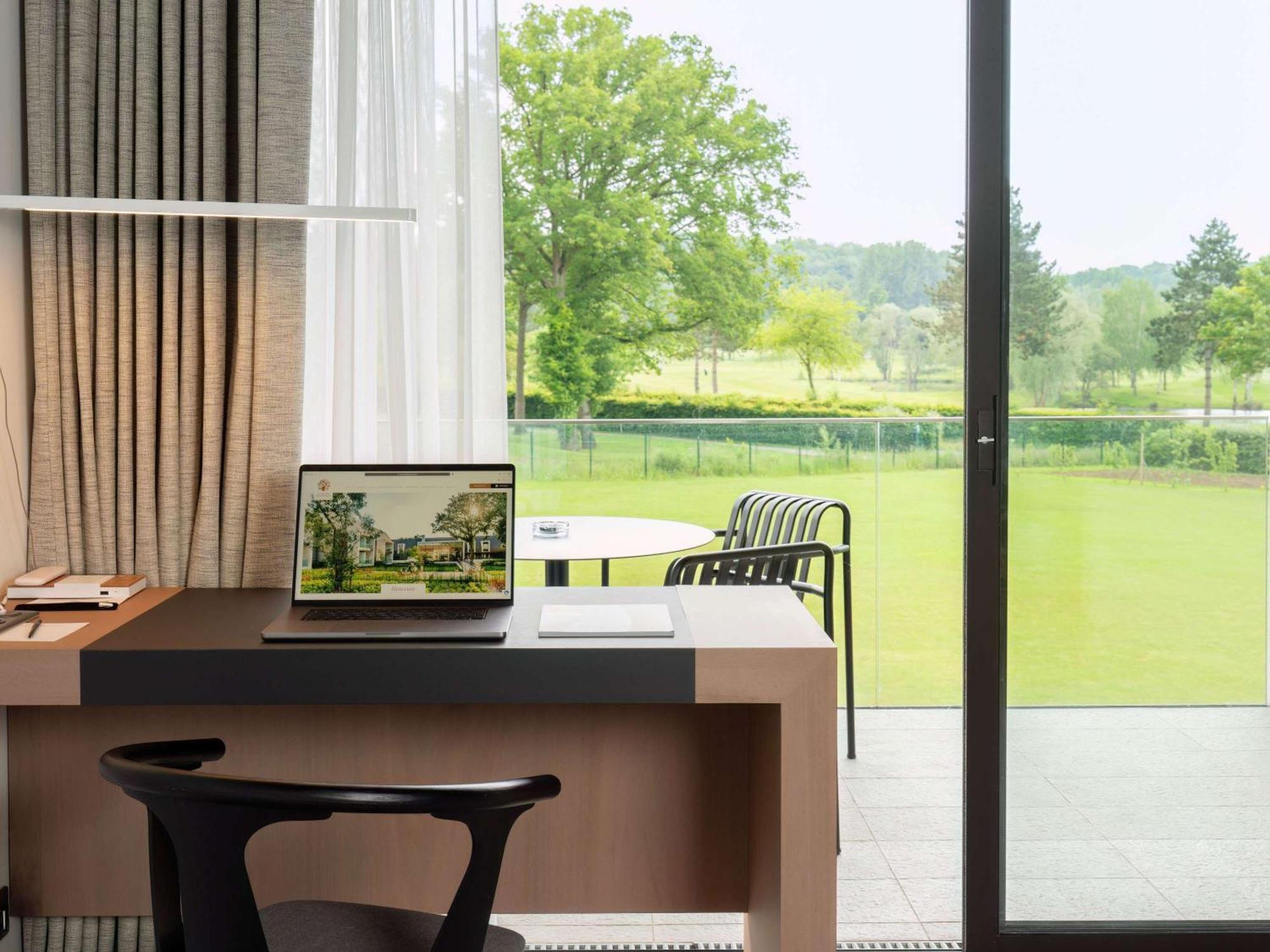 Le Domaine Des Vanneaux Golf Et Spa Mgallery LʼIsle-Adam المظهر الخارجي الصورة
